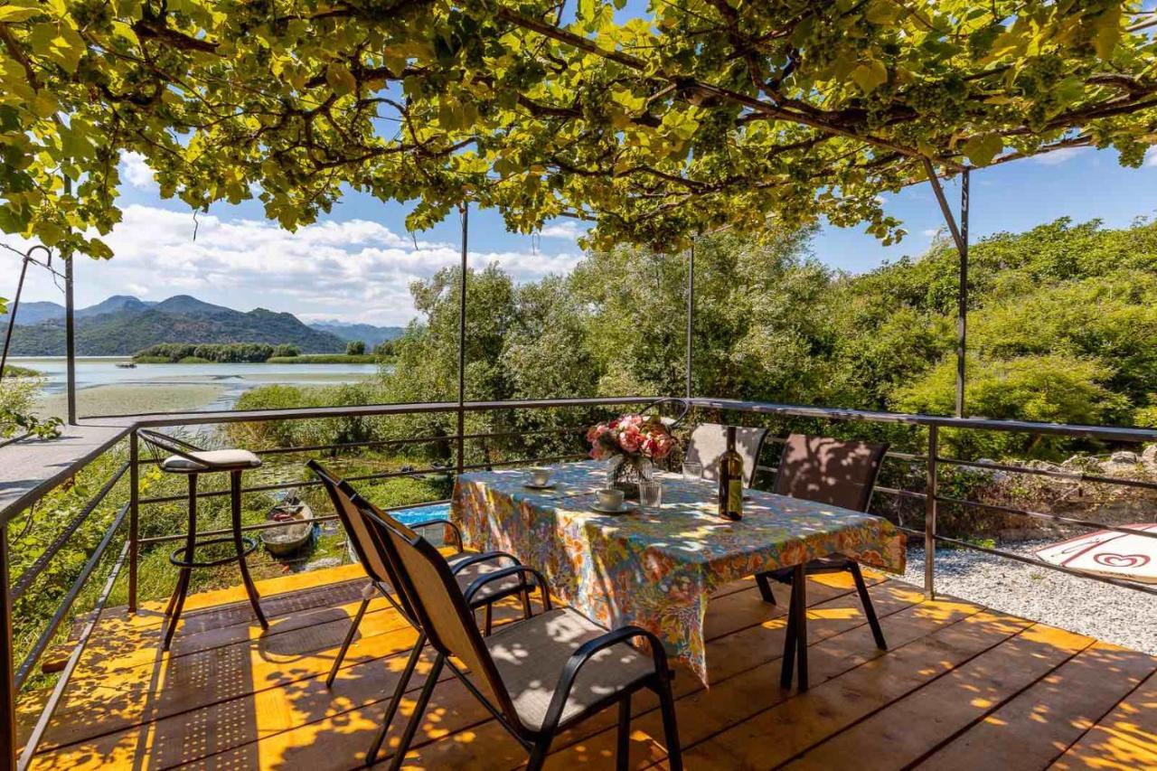 Lake House Buric Vranjina Exterior photo