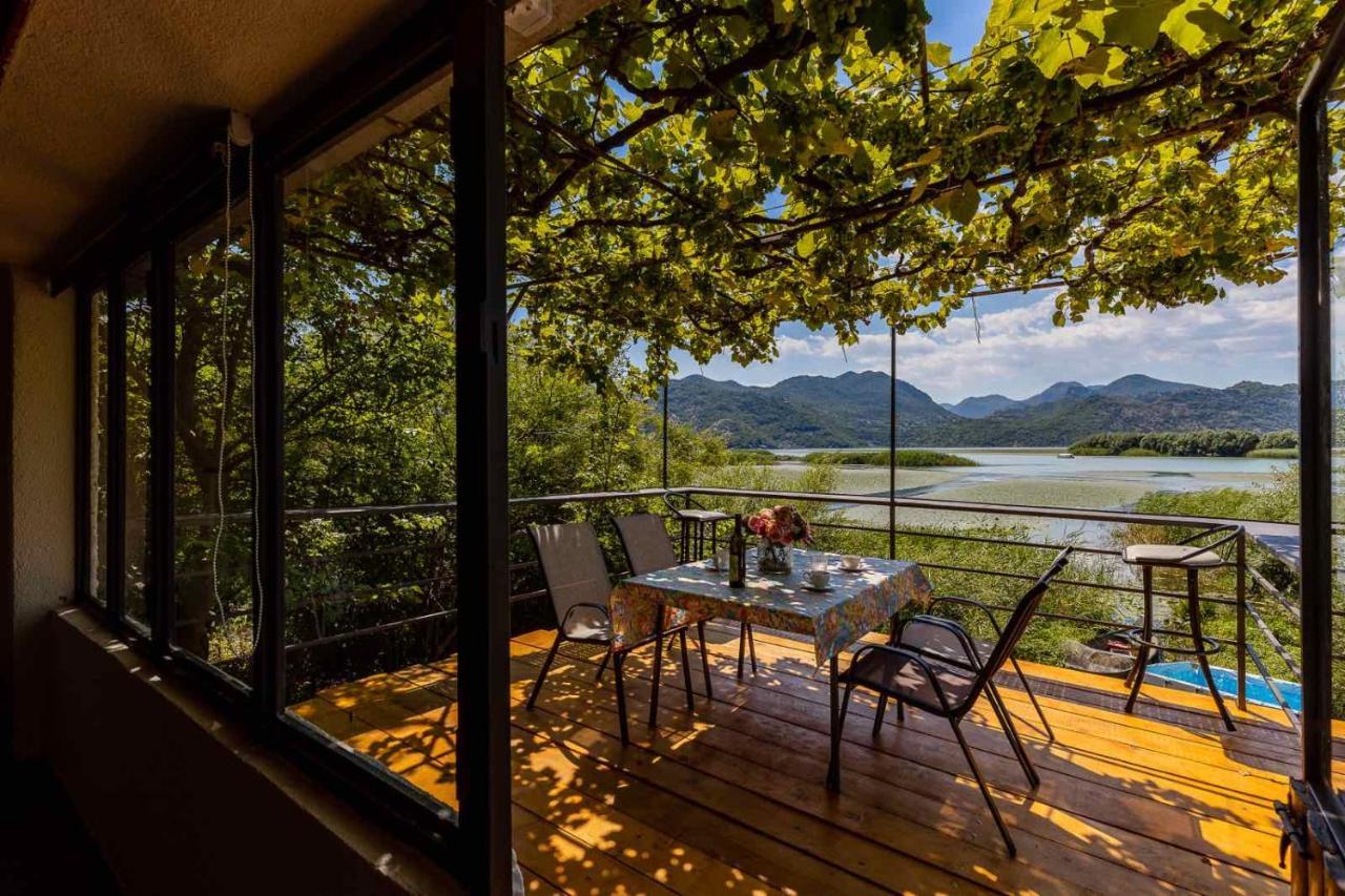 Lake House Buric Vranjina Exterior photo